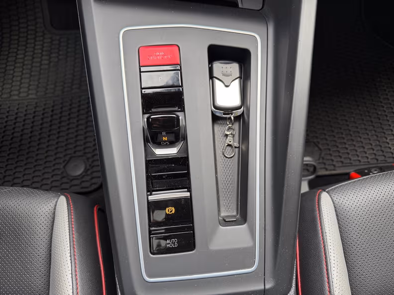 Volkswagen Golf - 17