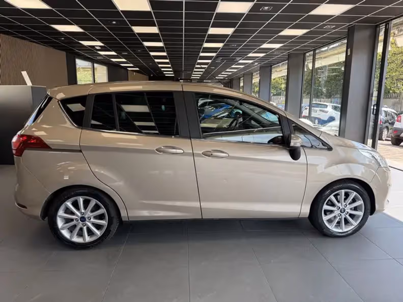 Ford B-MAX - 7