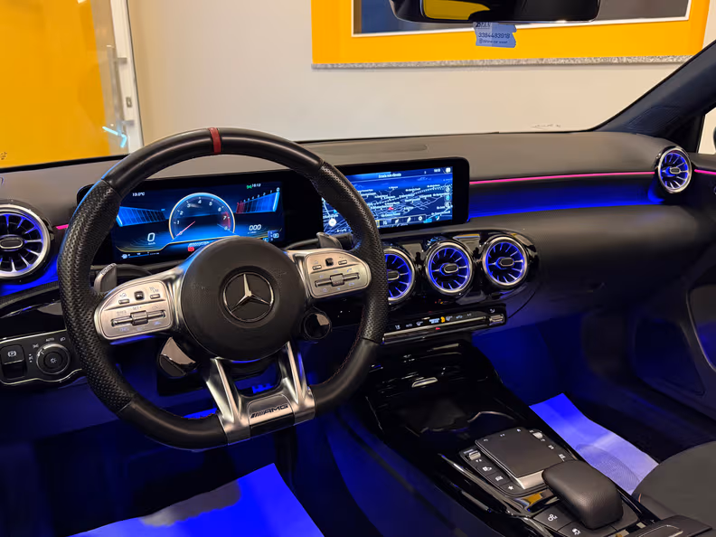 Mercedes-Benz A-Class - 19