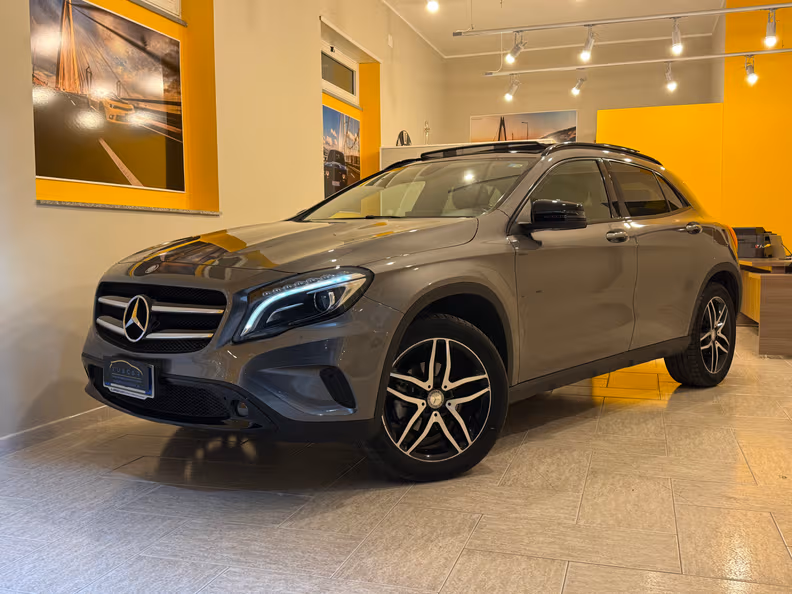 Mercedes-Benz GLA-Class - 1