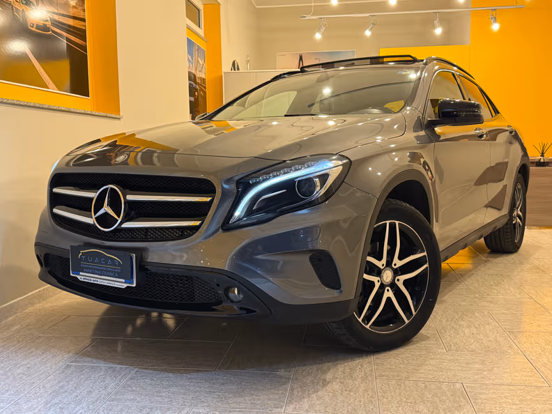 Mercedes-Benz GLA-Class - 2