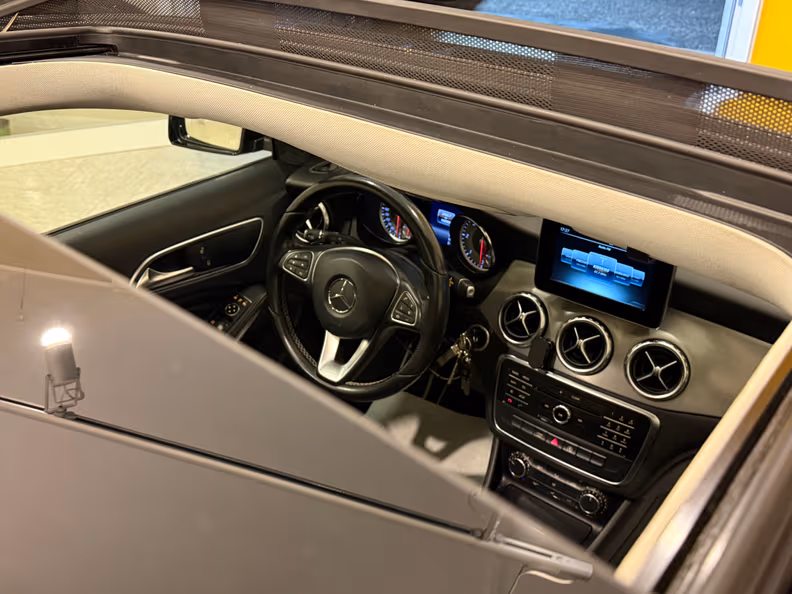 Mercedes-Benz GLA-Class - 10