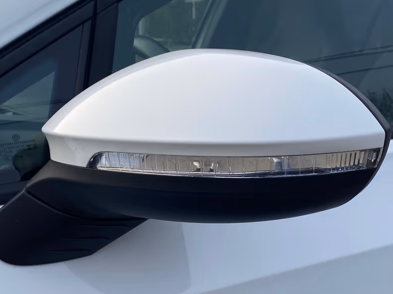 Volkswagen Golf - 26