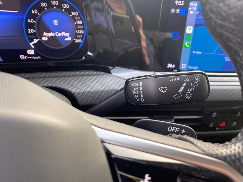 Volkswagen Golf - 30