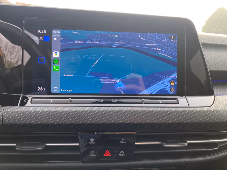 Volkswagen Golf - 28