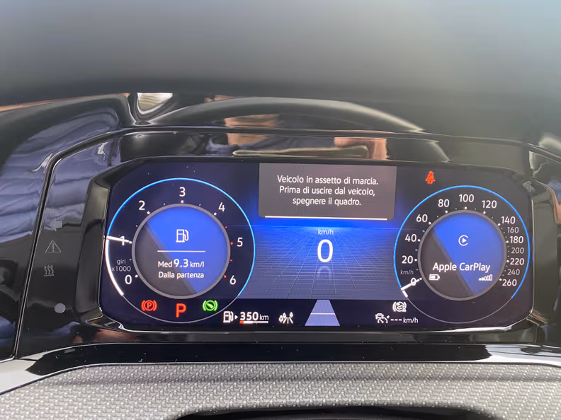 Volkswagen Golf - 29