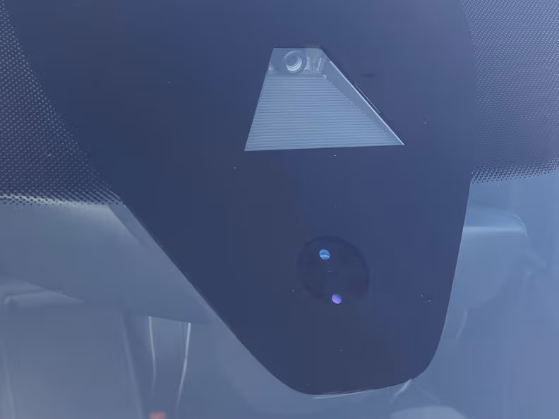 Volkswagen Golf - 22