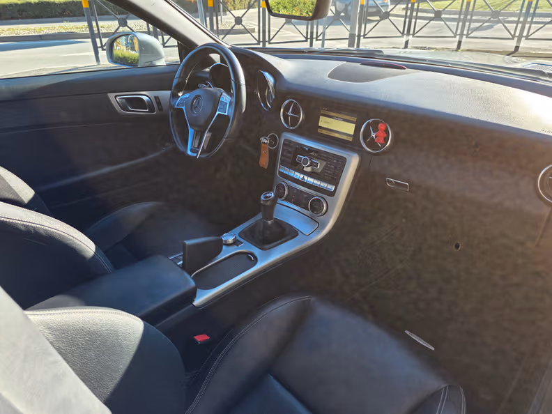 Mercedes-Benz SLK-Class - 19