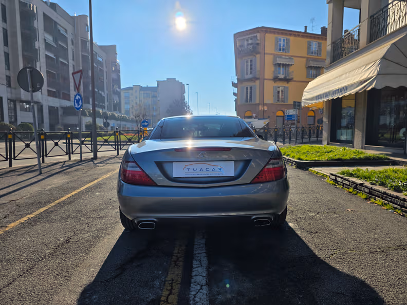 Mercedes-Benz SLK-Class - 6