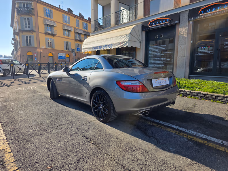 Mercedes-Benz SLK-Class - 7