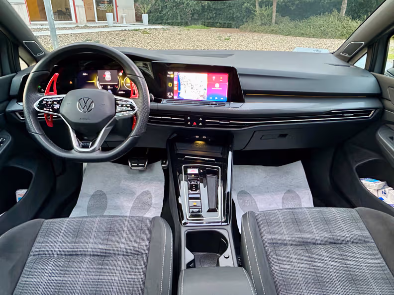 Volkswagen Golf - 13