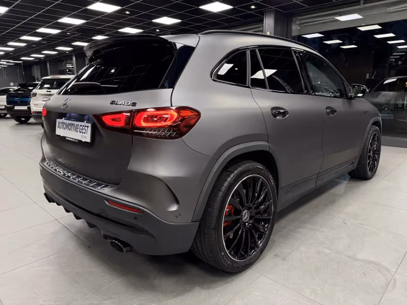 Mercedes-Benz GLA-Class - 4