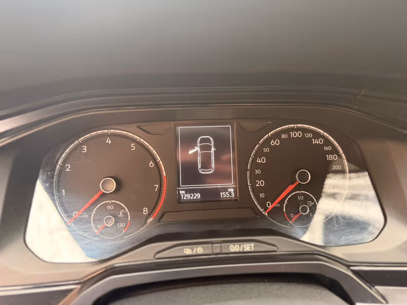 Volkswagen Polo - 16