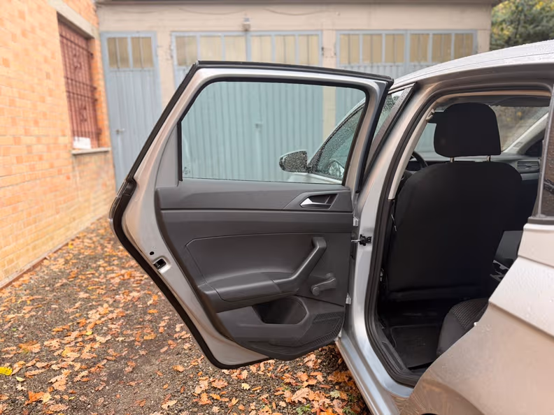 Volkswagen Polo - 24