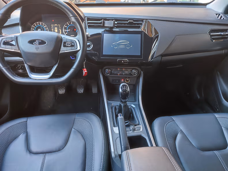 Dr automobiles DR3 - 11