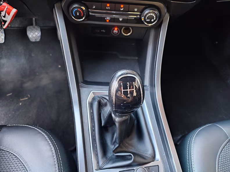 Dr automobiles DR3 - 14