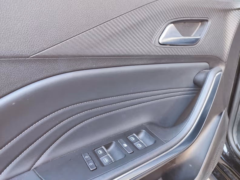 Dr automobiles DR3 - 15