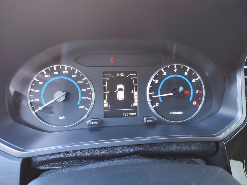 Dr automobiles DR3 - 8