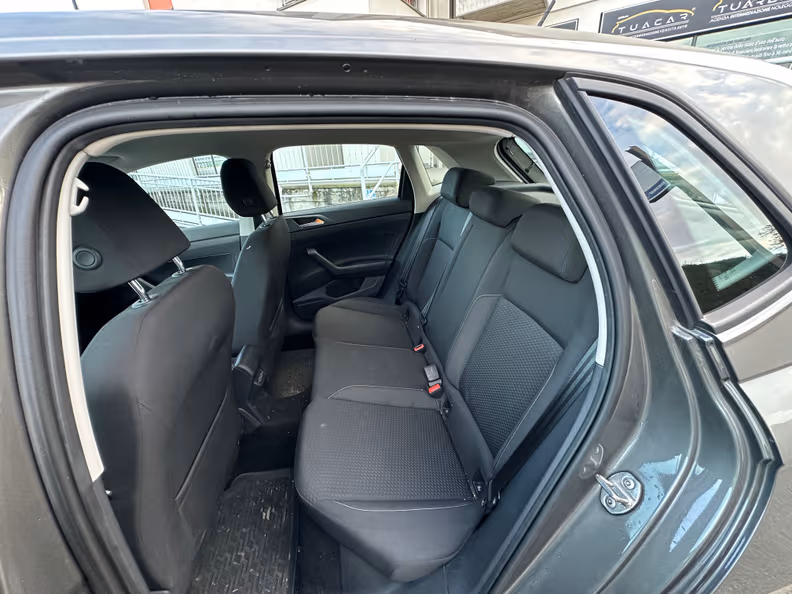 Volkswagen Polo - 23