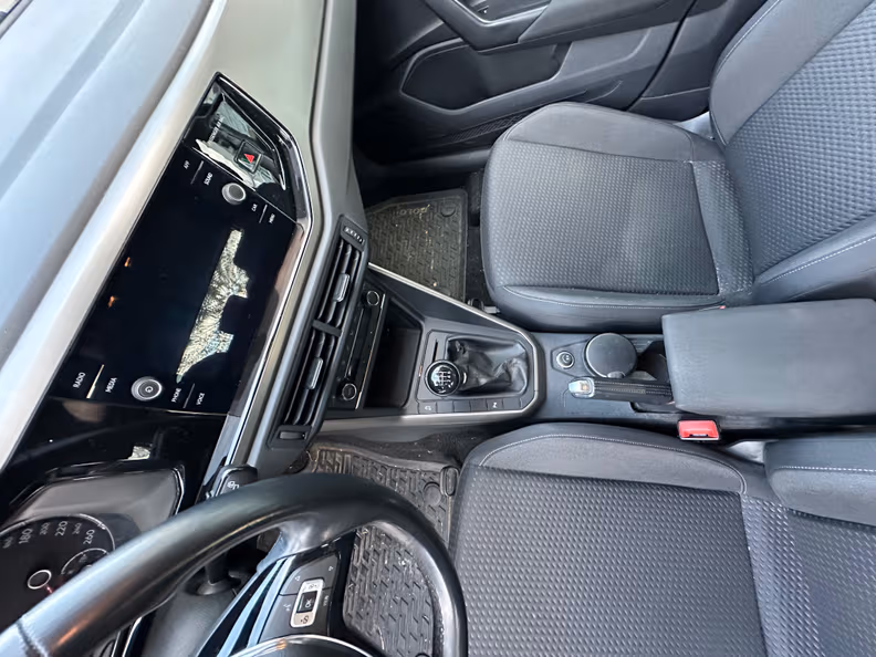 Volkswagen Polo - 17