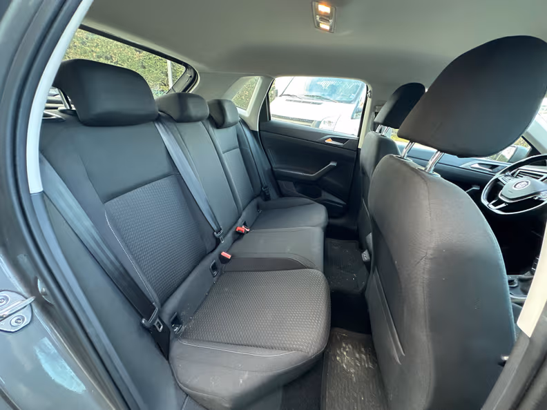 Volkswagen Polo - 25