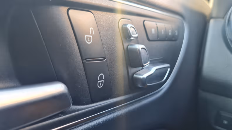 Mercedes-Benz GLA-Class - 35