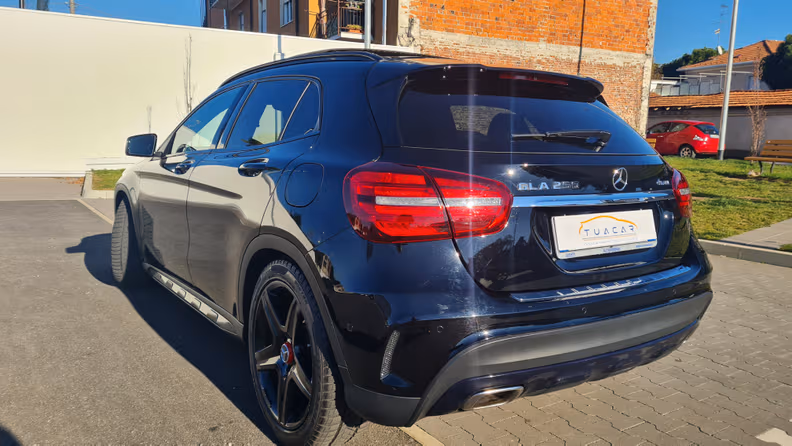 Mercedes-Benz GLA-Class - 7