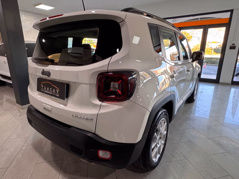 Jeep Renegade - 4