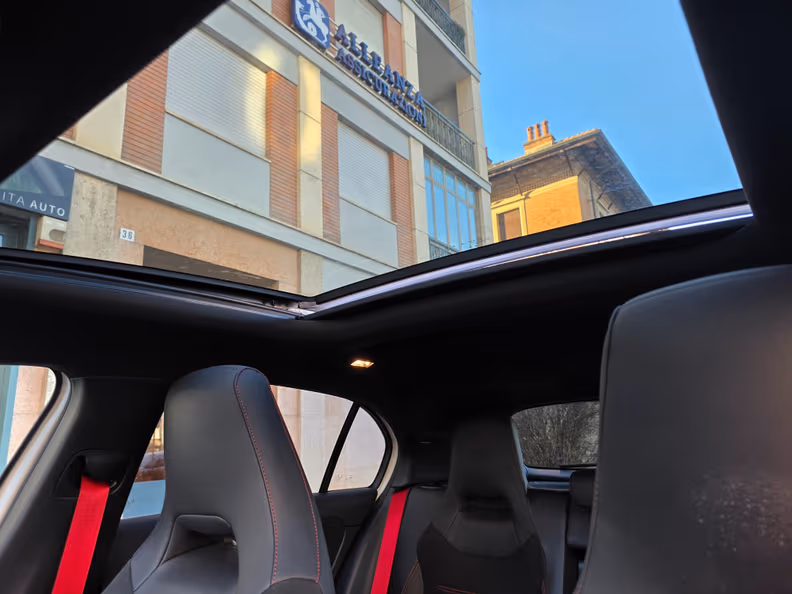 Mercedes-Benz A-Class - 24