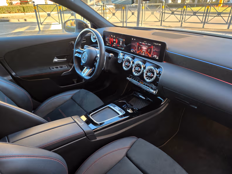 Mercedes-Benz A-Class - 22