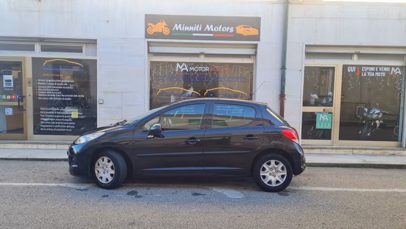 Peugeot 207 - 7