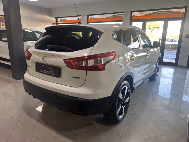 Nissan Qashqai - 5
