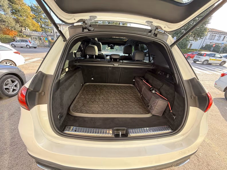 Mercedes-Benz GLE-Class - 48