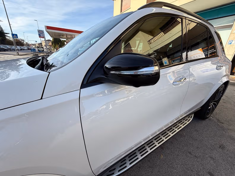 Mercedes-Benz GLE-Class - 18