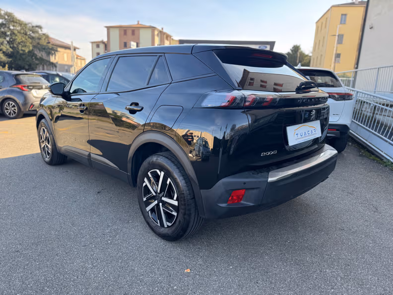 Peugeot 2008 - 3