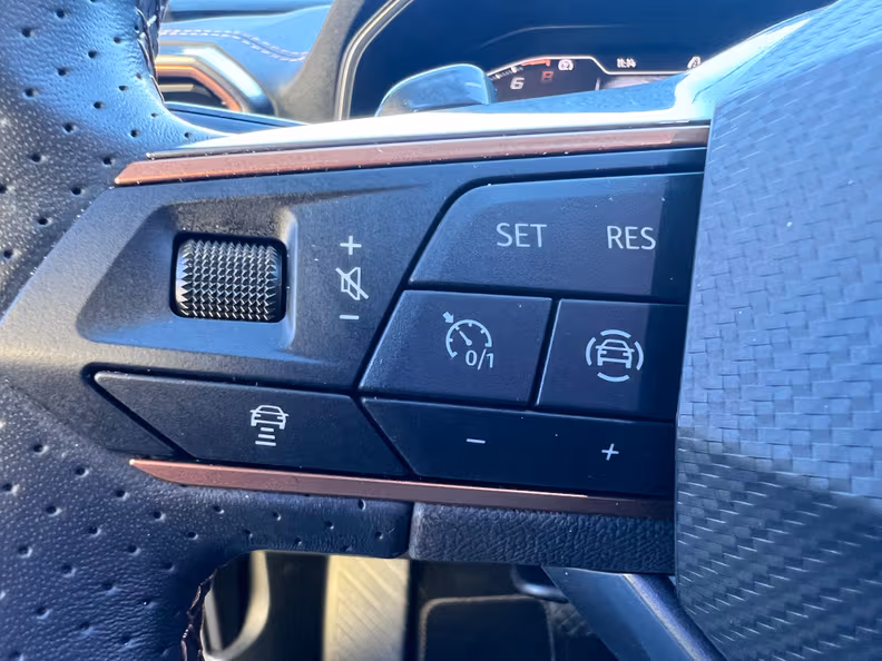 Cupra Formentor - 16