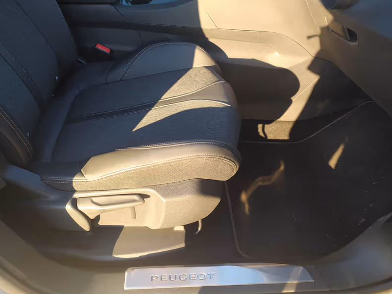 Peugeot 3008 - 38