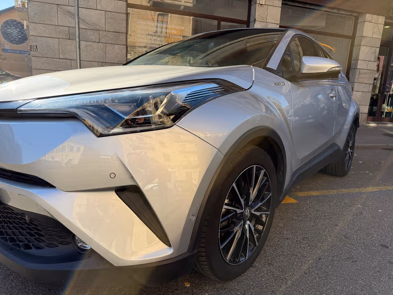Toyota C-HR - 2