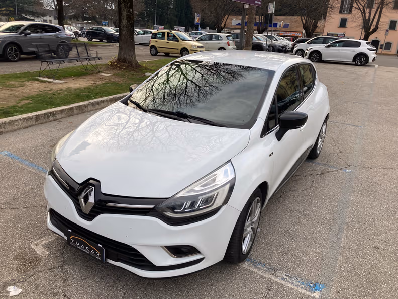 Renault Clio - 3