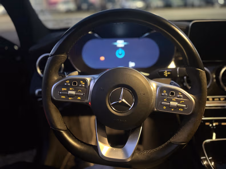 Mercedes-Benz C-Class - 17