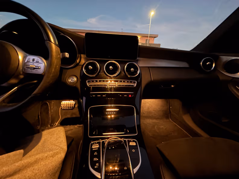 Mercedes-Benz C-Class - 20