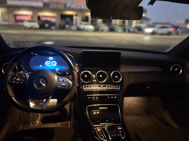 Mercedes-Benz C-Class - 16