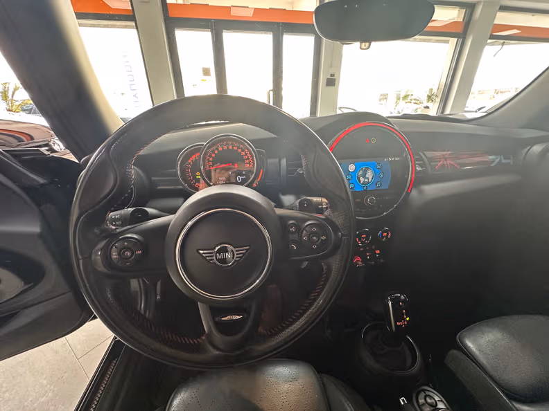 Mini 3-door / 5-door Hatch - 12