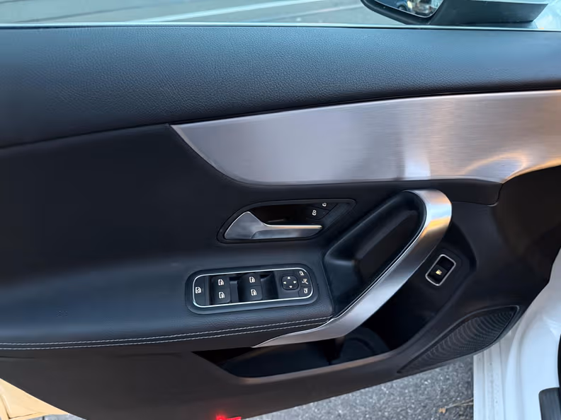 Mercedes-Benz A-Class - 28