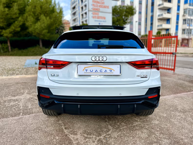 Audi Q3 - 9