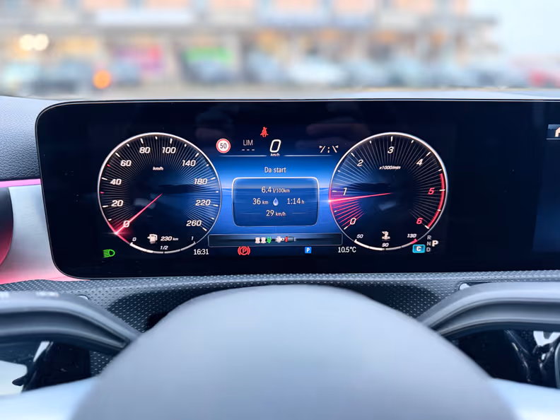 Mercedes-Benz A-Class - 17