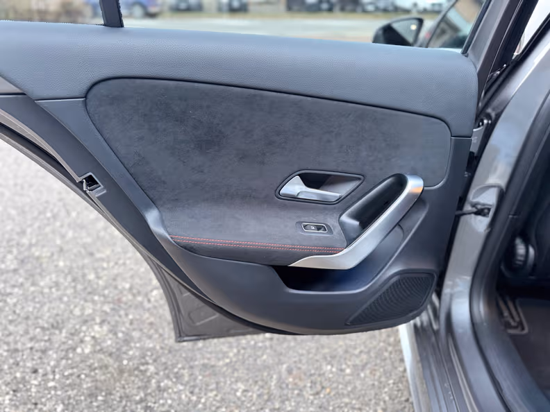 Mercedes-Benz A-Class - 23