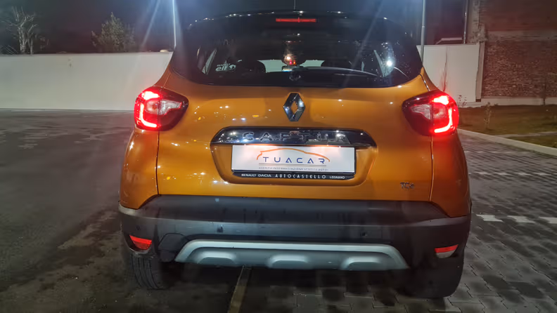 Renault Captur - 6