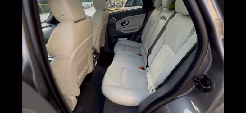 Land Rover Range Rover Evoque - 56