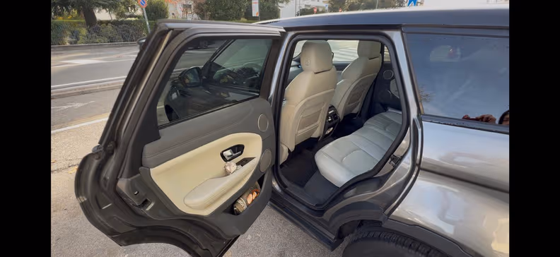 Land Rover Range Rover Evoque - 52